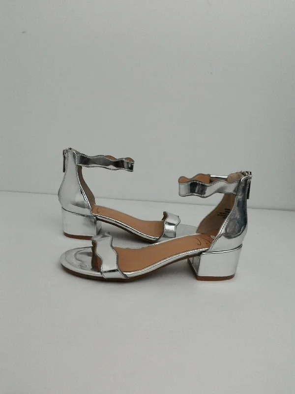 INC Women's Heel Sandal Metallic Silver Size 1.5 M