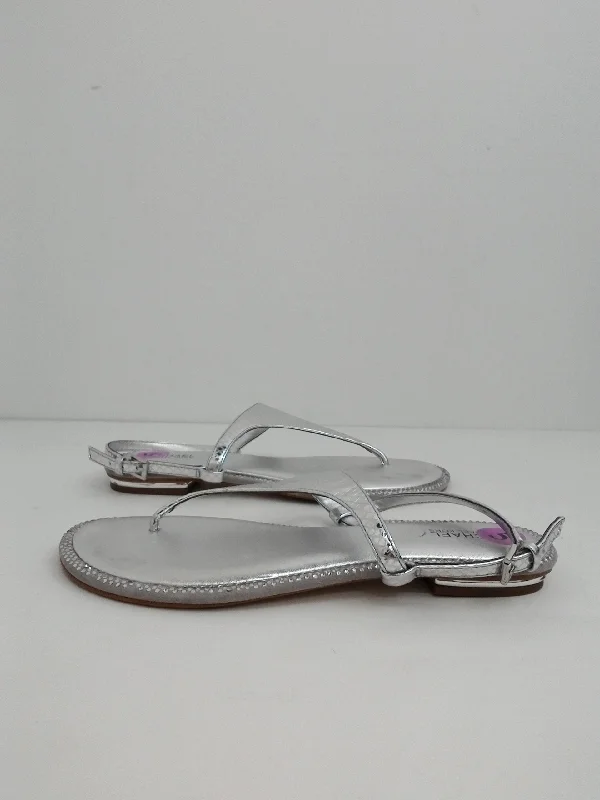 Michael Kors Women's Silver Leather thong Sandal Size 5